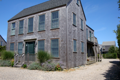 10 Essex Road (Front House) - Mid Island, Nantucket MA