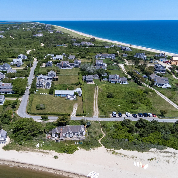 Properties in Quidnet, Nantucket MA
