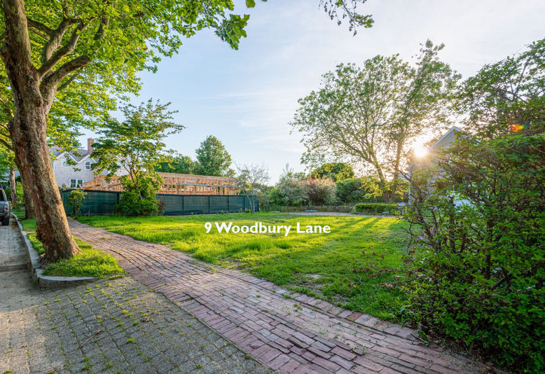 9 Woodbury Lane (picture #1)