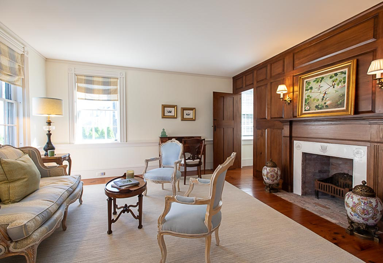 39 Orange Street Nantucket | MLS# 90685 [Listed September 21, 2023]
